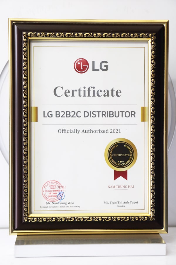 Máy lọc không khí LG PuriCare 1 tầng màu hồng AS65GDPD0 